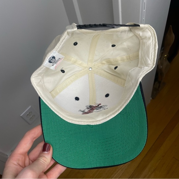 Vintage Cobra Caps Embroidered Pheasant Design Cap - Black and White - Picture 6 of 6